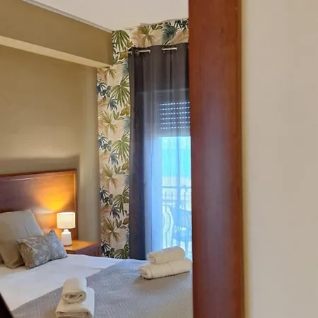 Laranda ゲストハウス