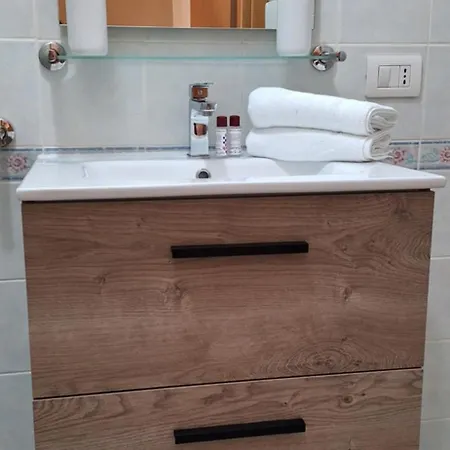 Laranda ミラッツォ