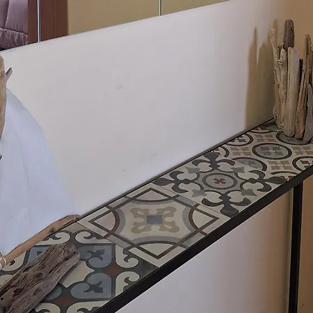 Laranda ゲストハウス