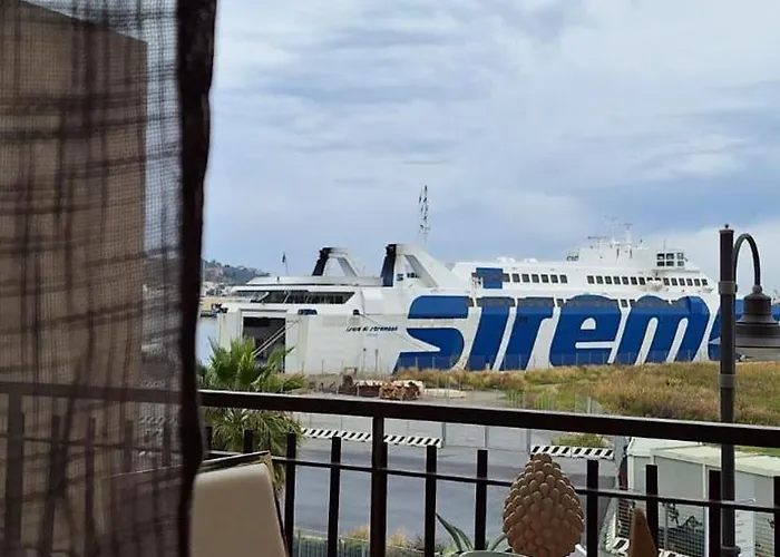 招待所 La Zagara Rooms 米拉佐